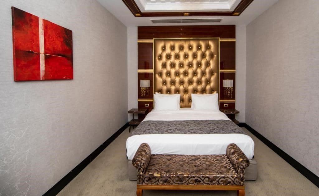rooms-family-room