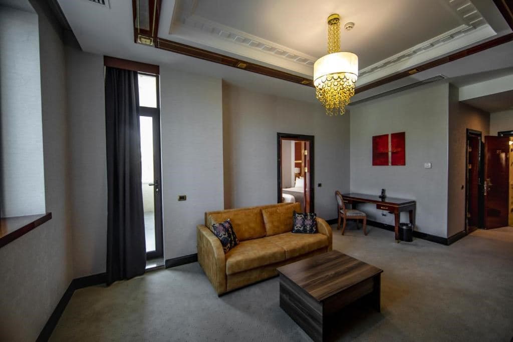 rooms-family-room