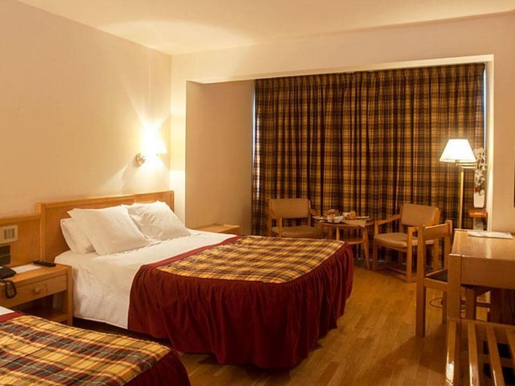 rooms-quadruple-2+2