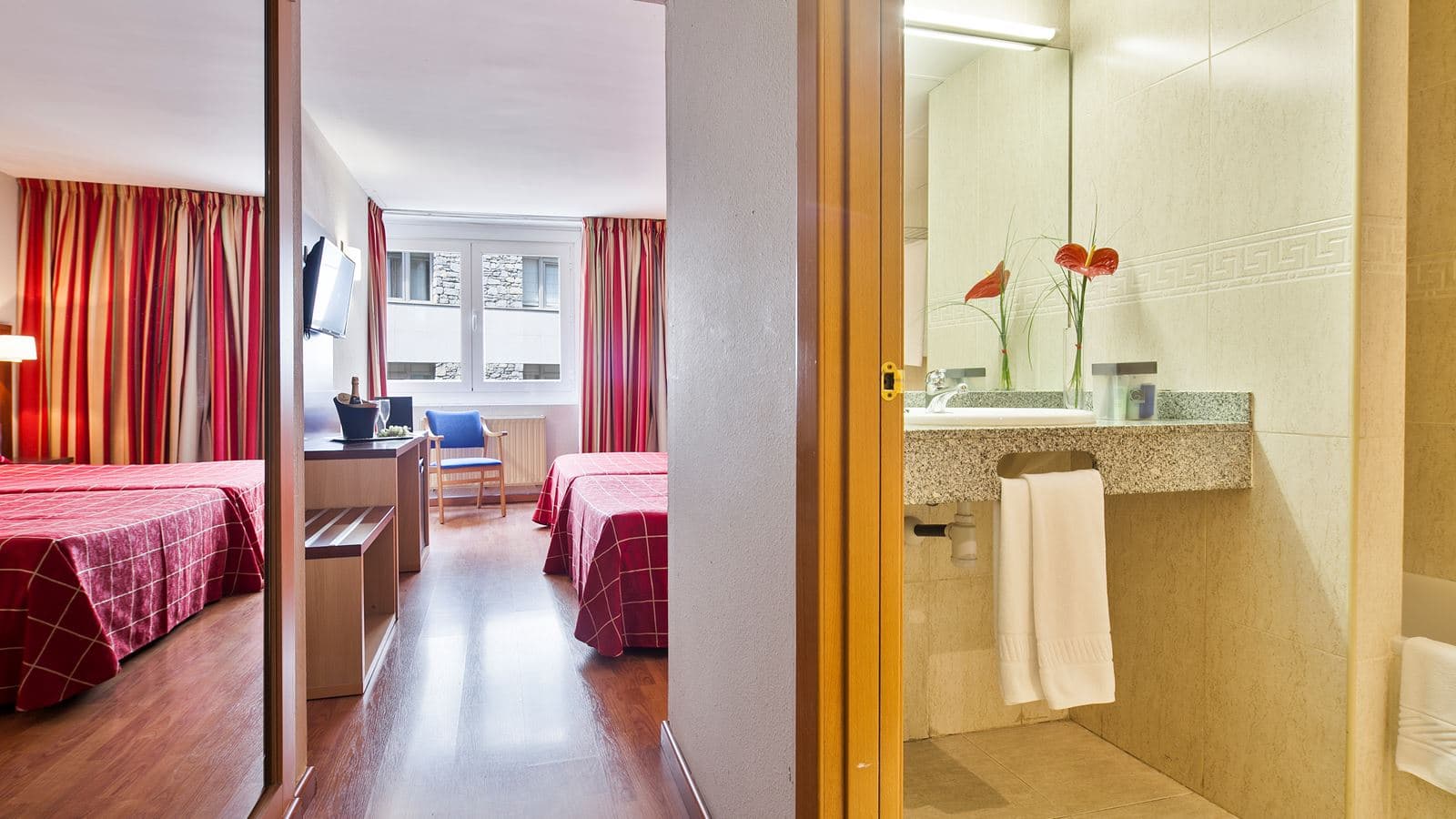 rooms-standard-room
