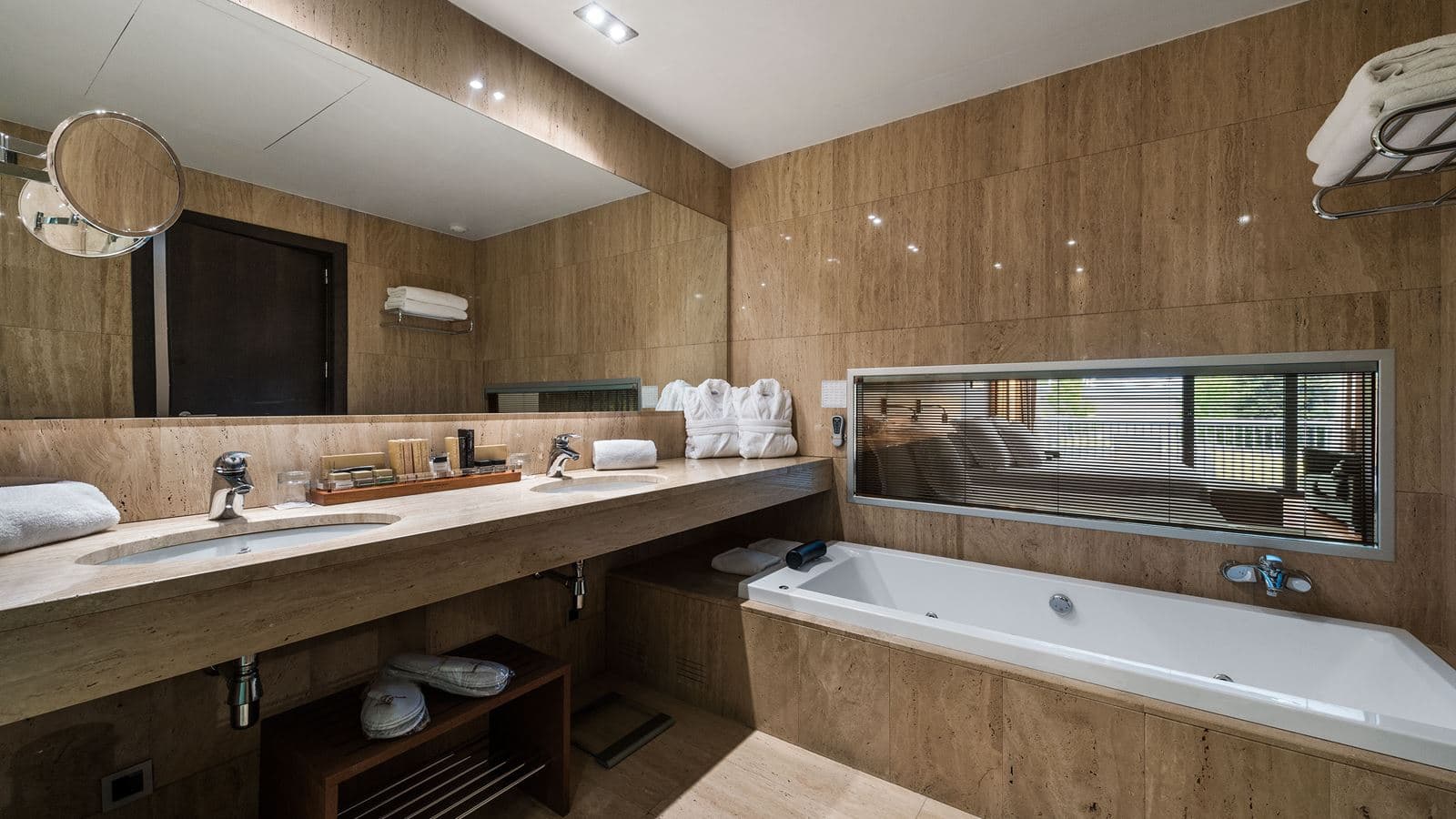 rooms-park-suite