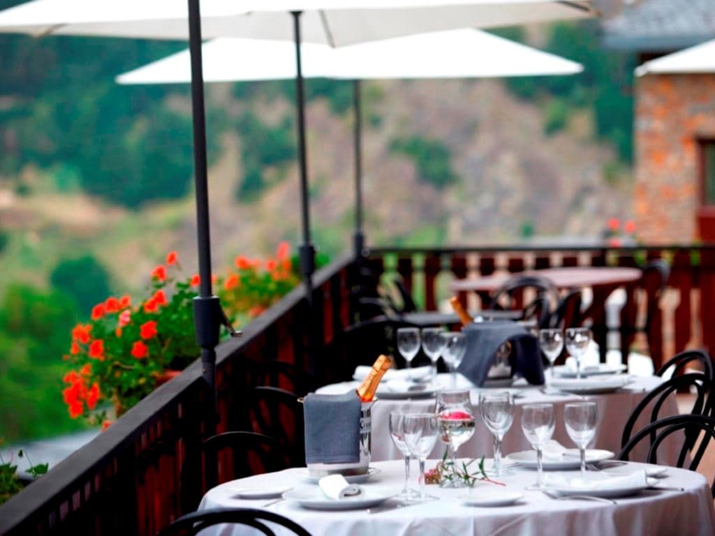 restaurants-