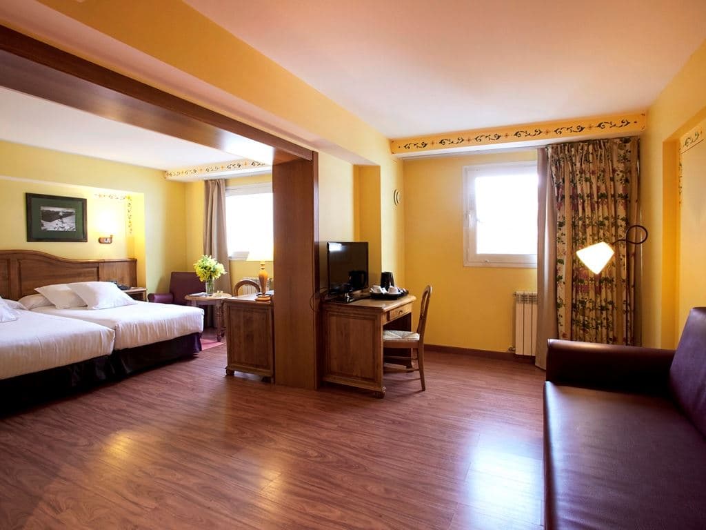 rooms-junior-suite
