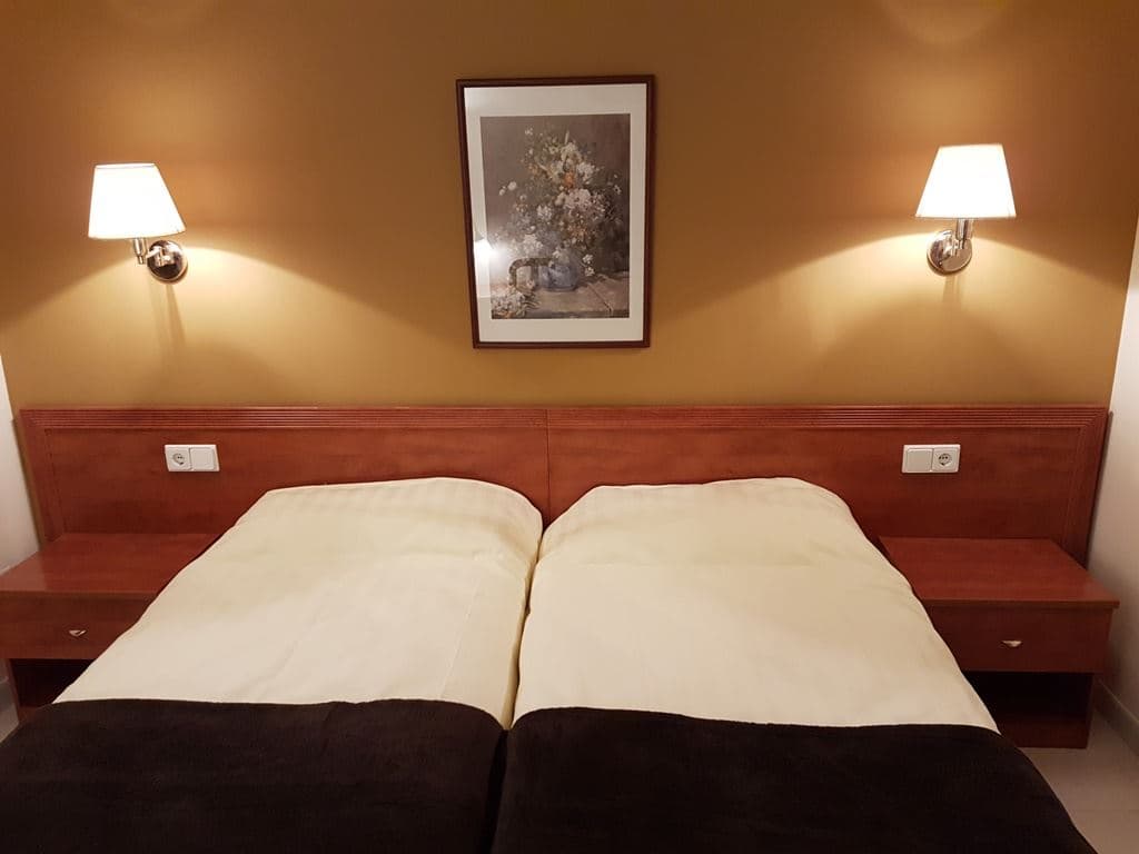 rooms-doble-room