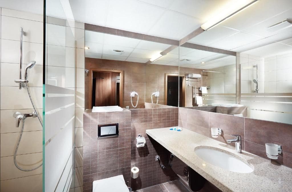 rooms-suite