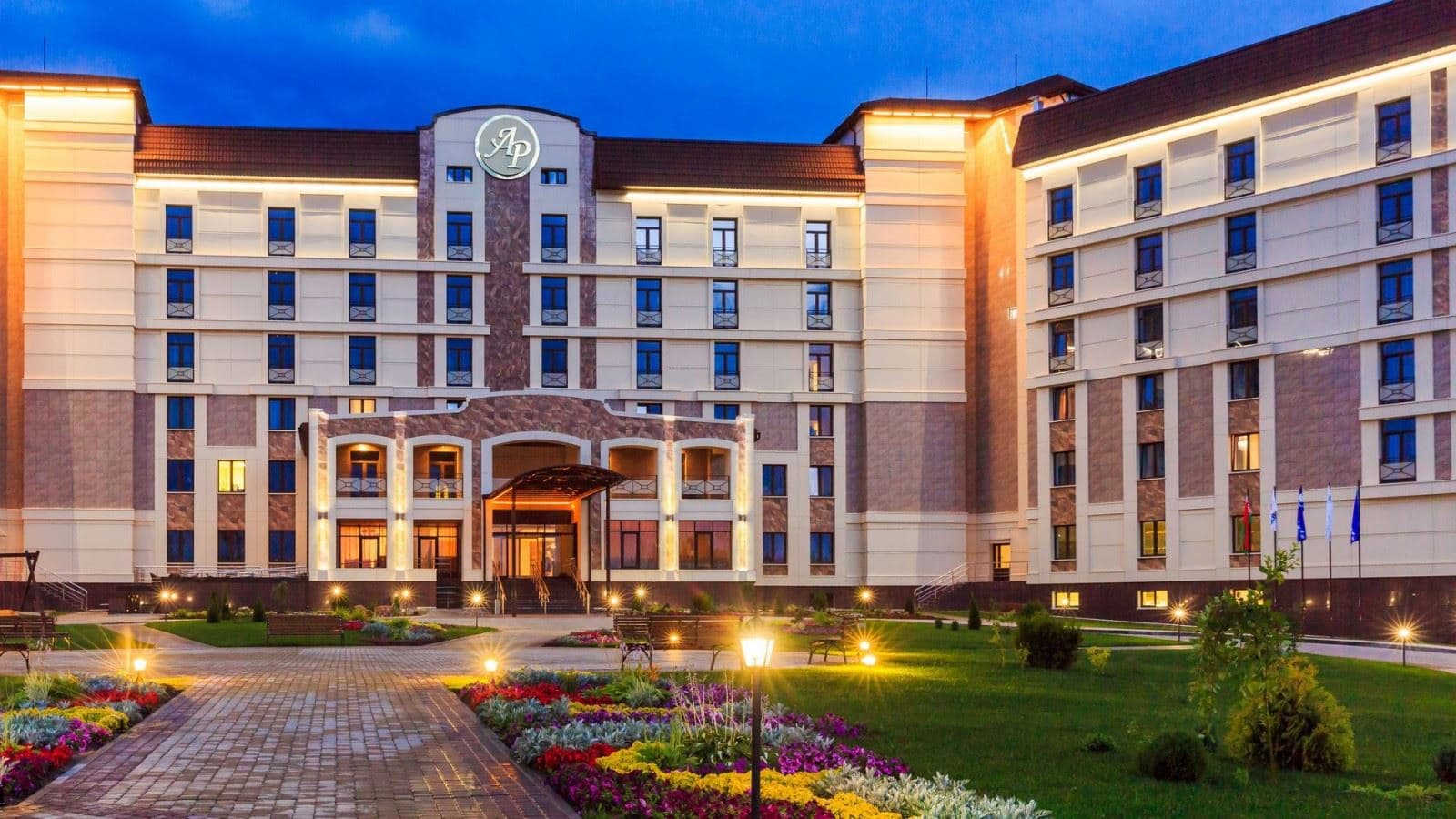 general-main-building