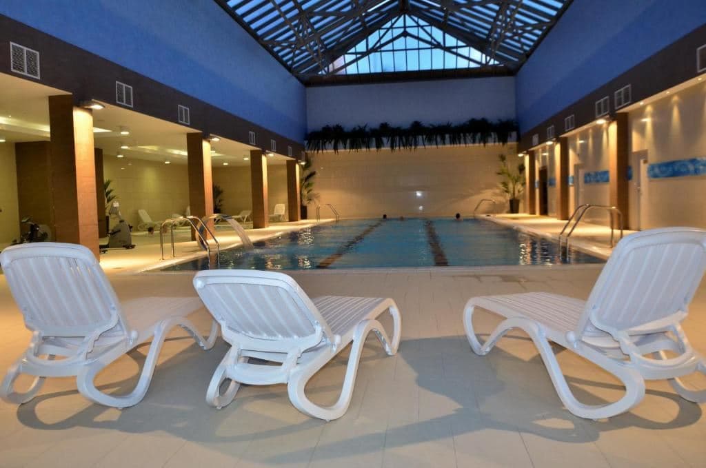 pools-indoor-pool