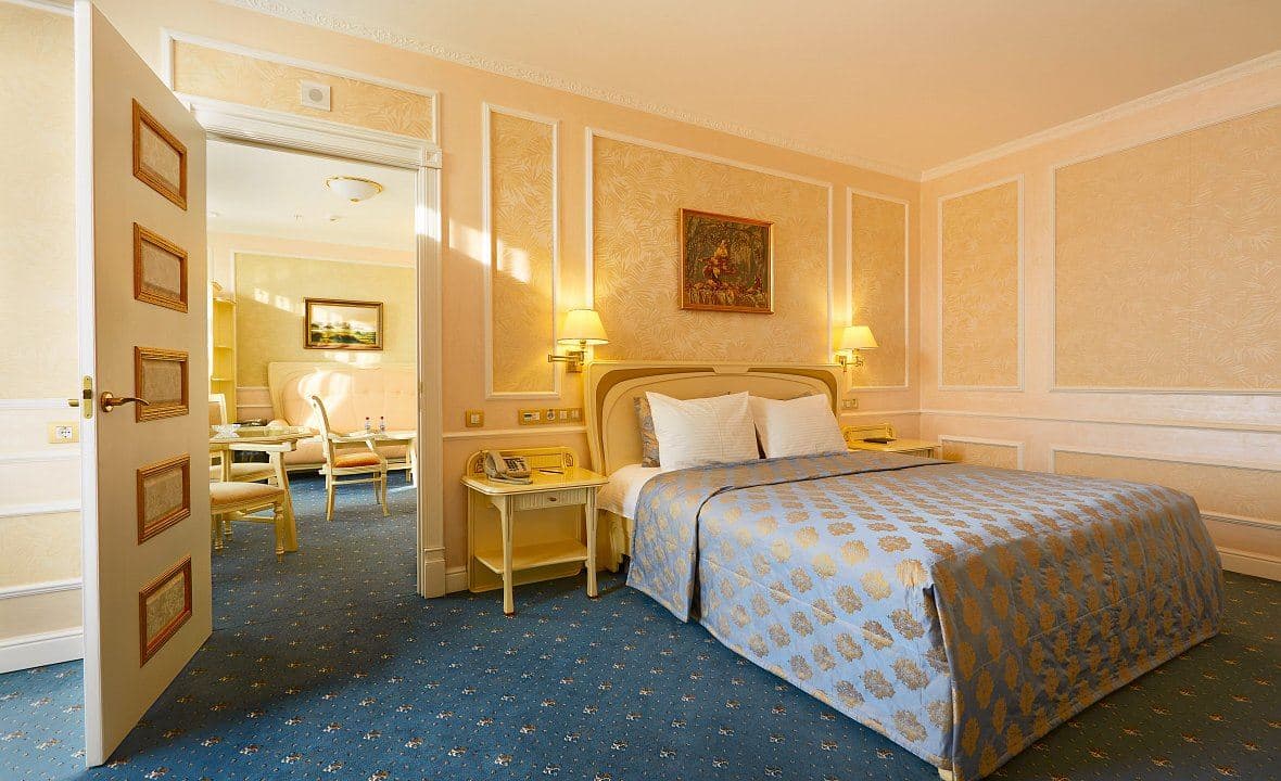 rooms-junior-suite