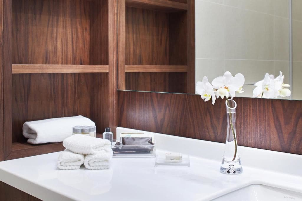 rooms-twin-classic-room