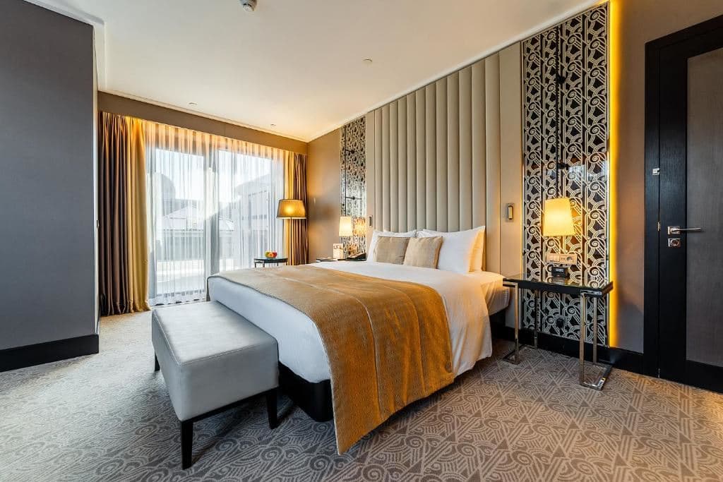 rooms-dabltwin-standard-with-a-terrace