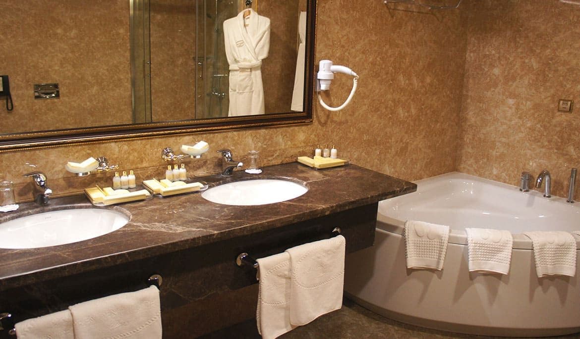 rooms-junior-suite