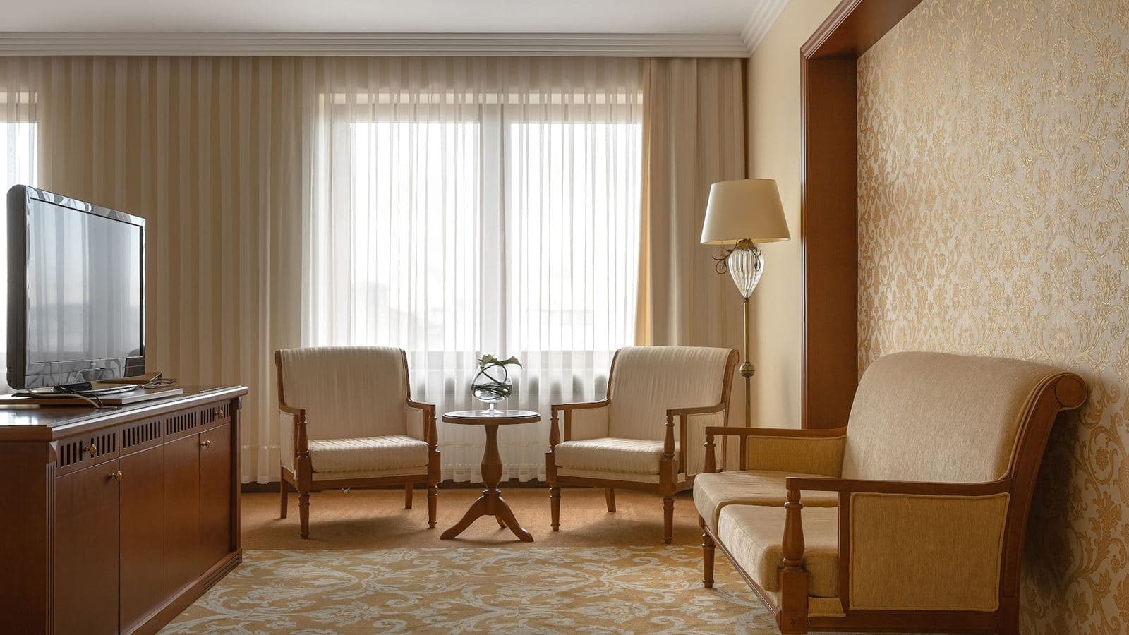 rooms-junior-suite