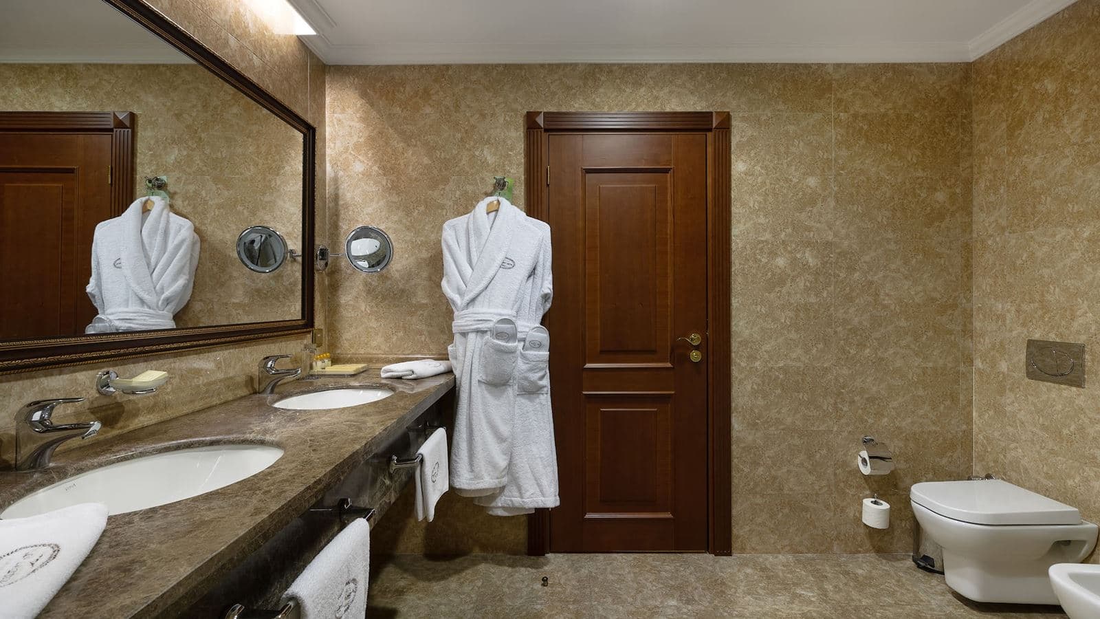 rooms-junior-suite