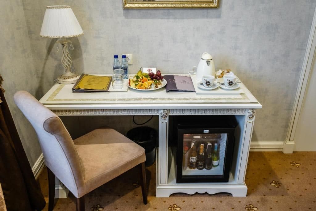 rooms-business-room