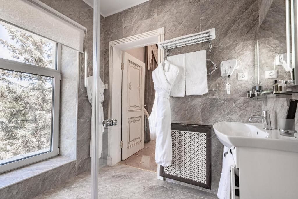 rooms-business-room