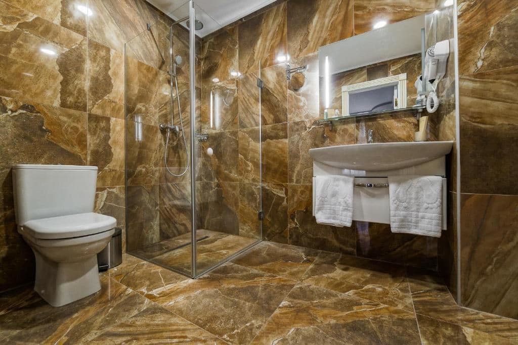 rooms-family-room
