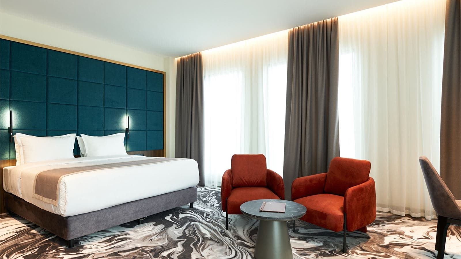 rooms-junior-suite-с-видом-на-город