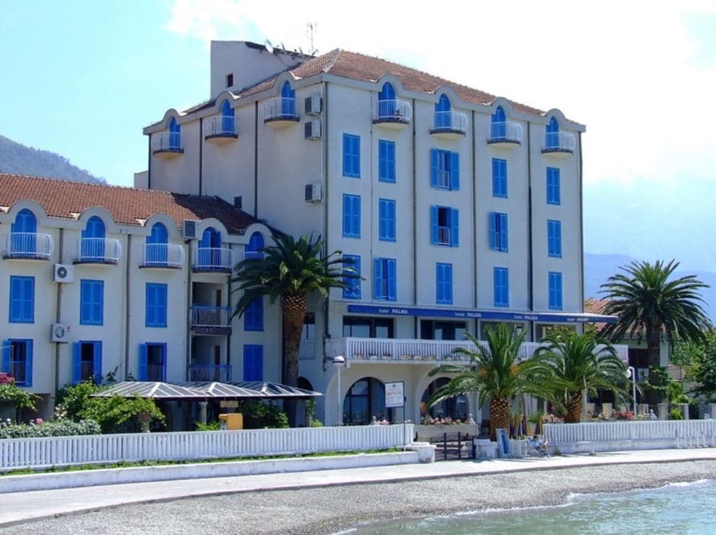 general-main-building