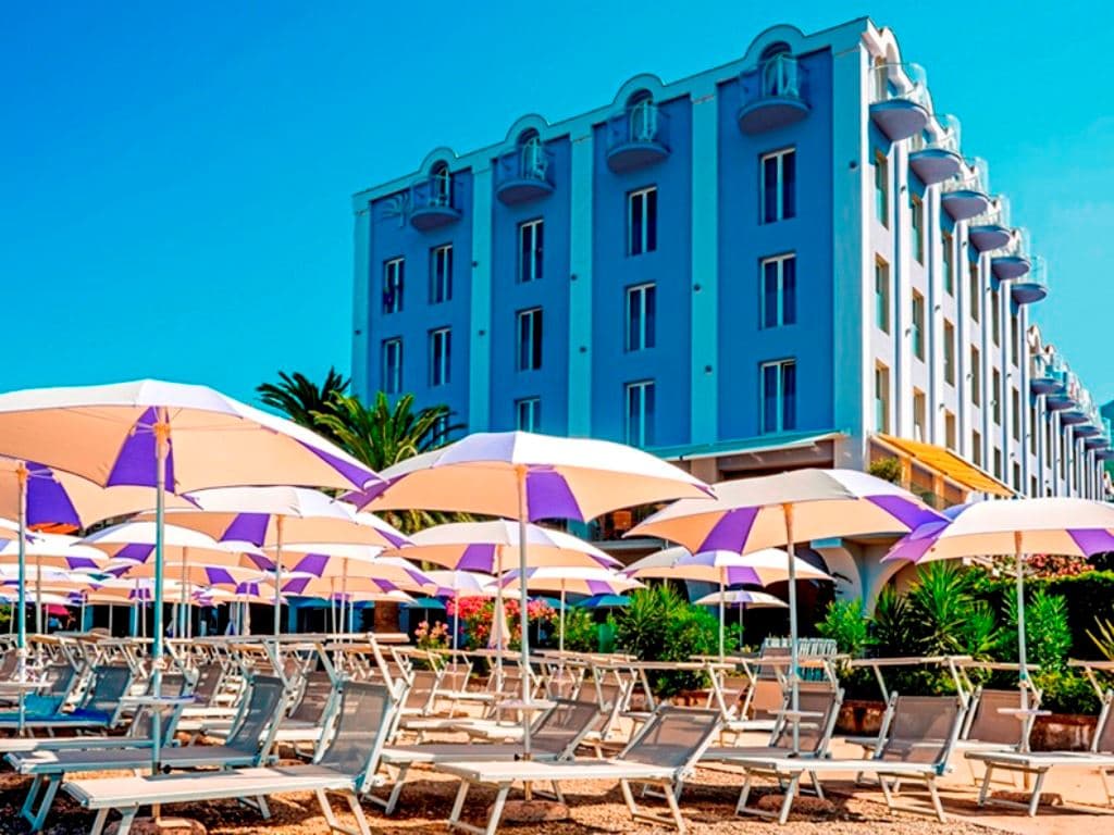 beach-main-building