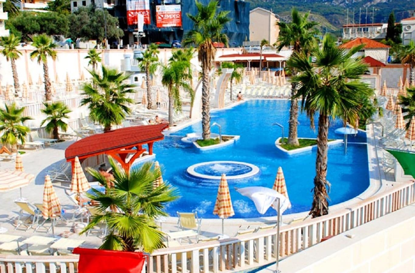 pools-pools