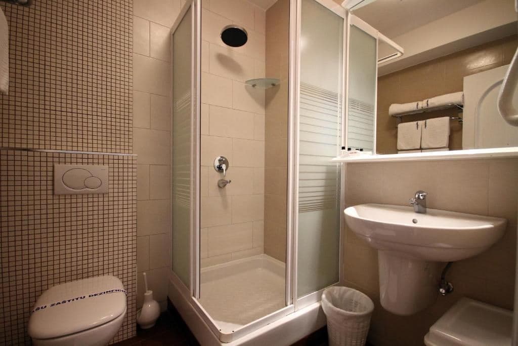 rooms-apartment-a2