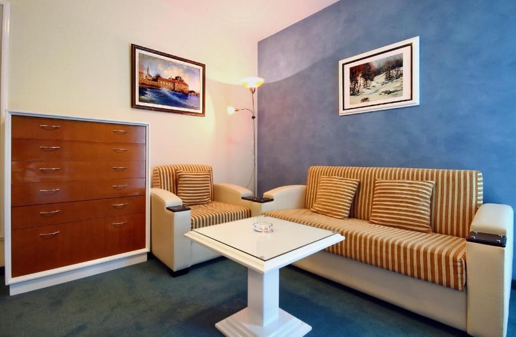 rooms-apartment-a2