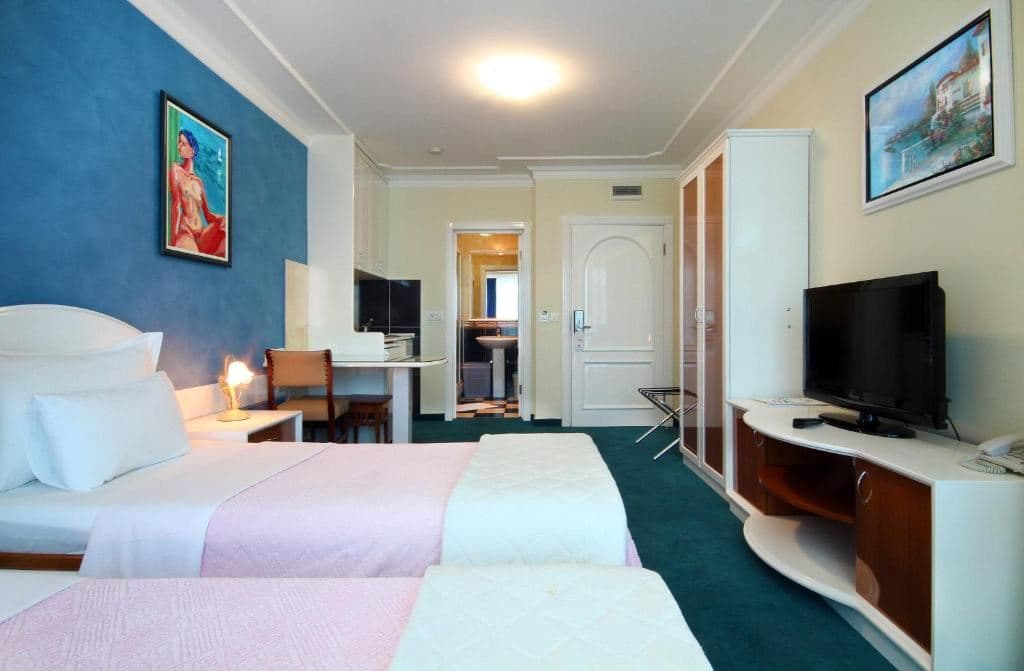 rooms-studio-03