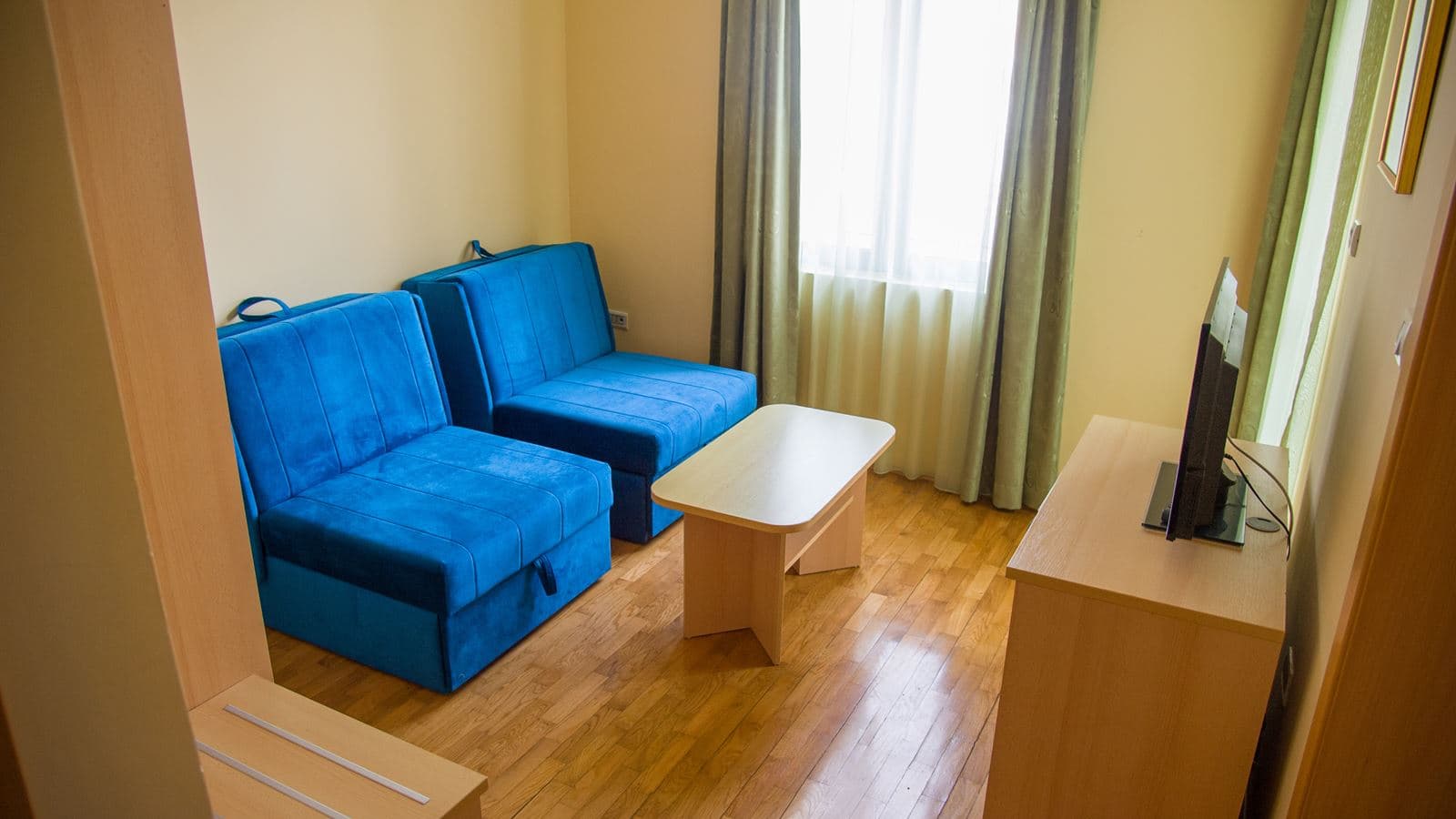 rooms-junior-suite