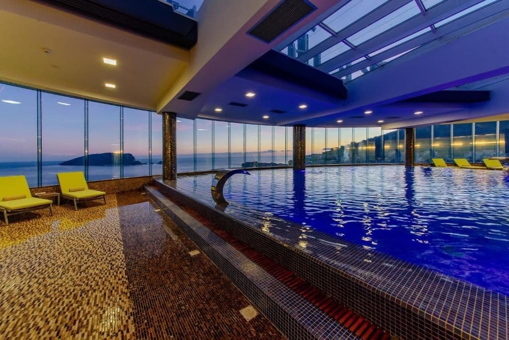 pools-pools