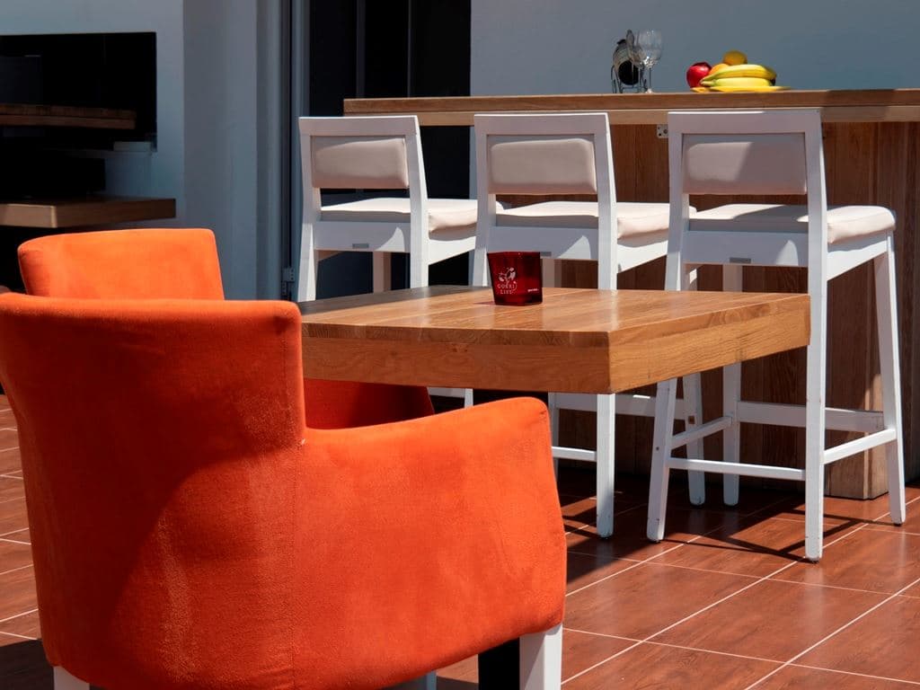 restaurants-restaurant
