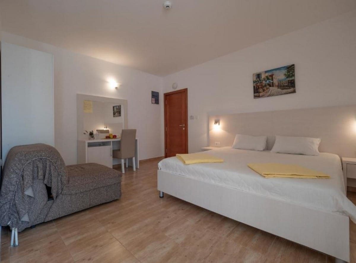 rooms-family-studio