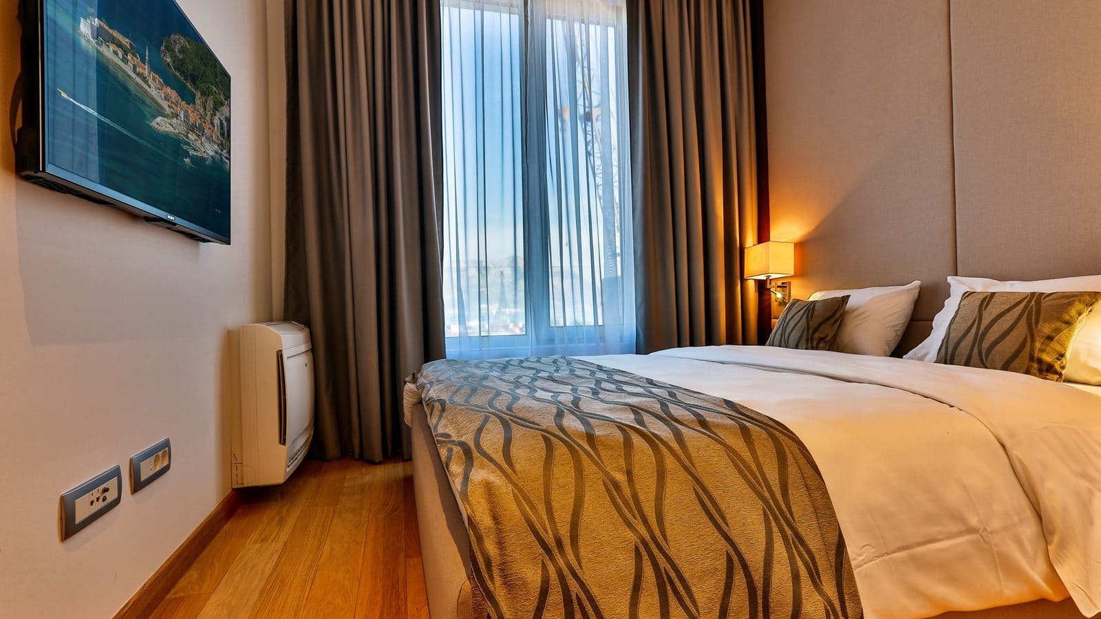 rooms-single-room
