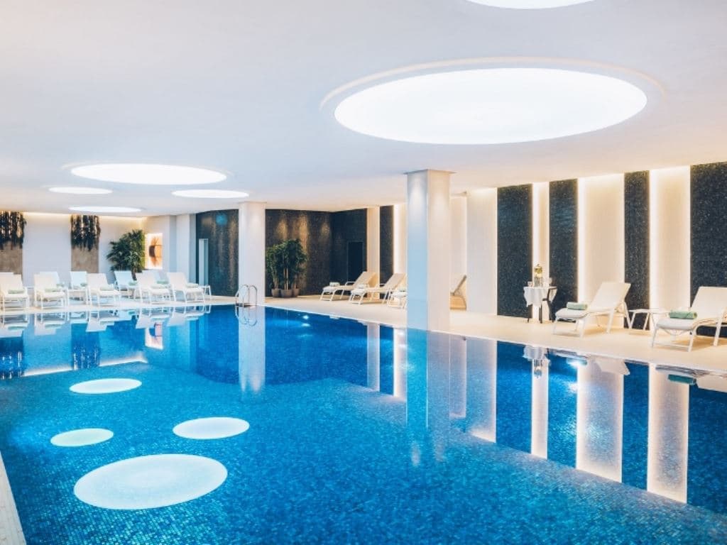 pools-indoor-pool