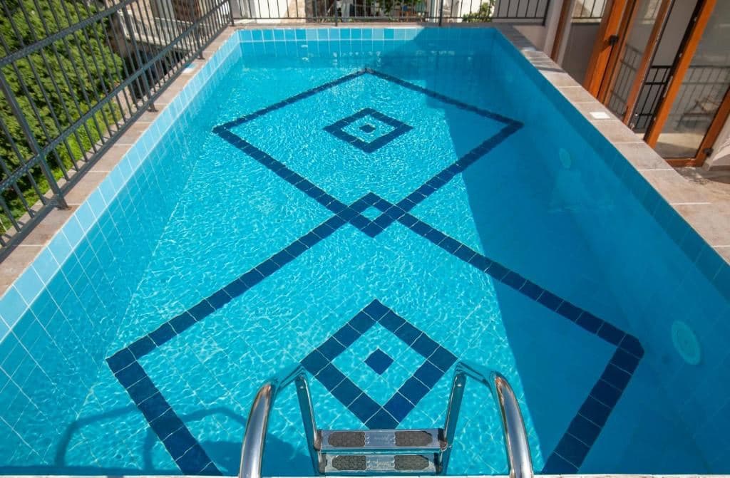 pools-pools