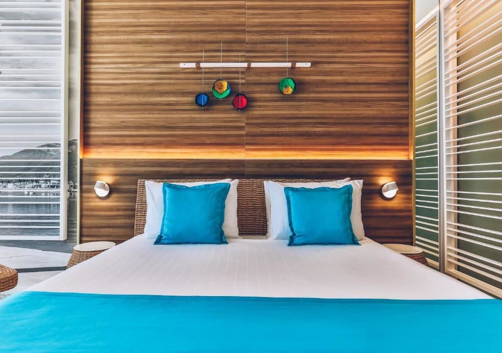 rooms-double-deluxe-room
