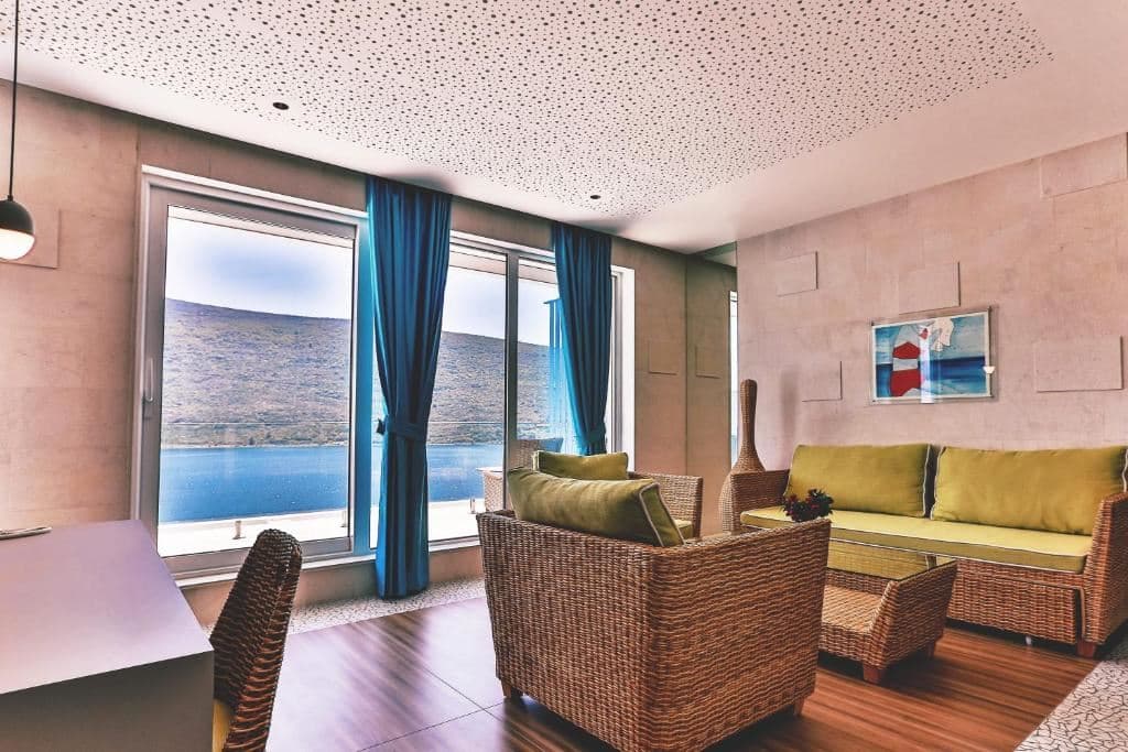 rooms-suite-sea-view