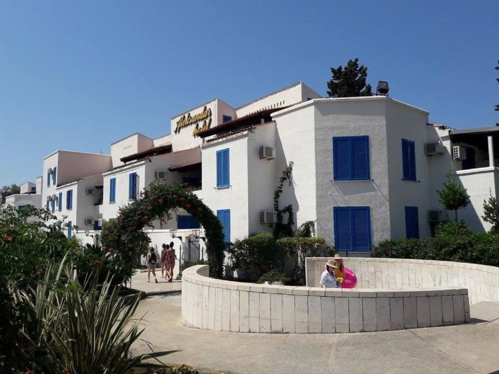 general-main-building