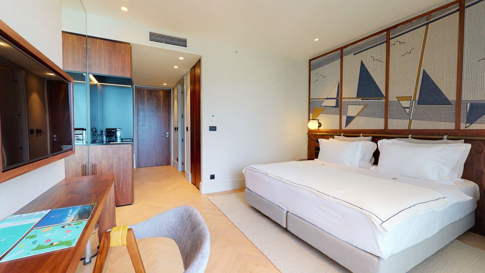 rooms-comfort-room-sea-view-with-terrace