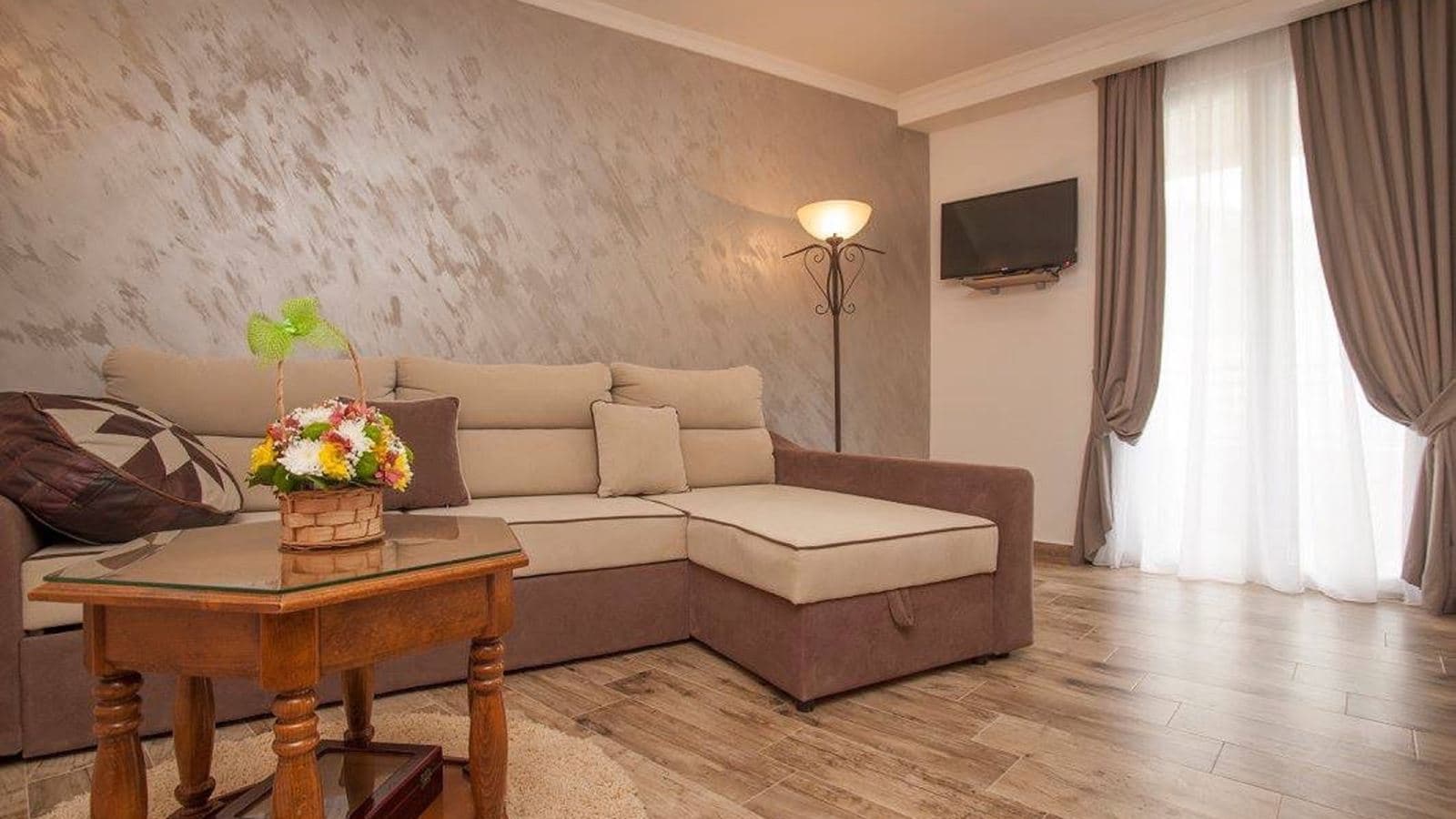 rooms-luxury-apartment