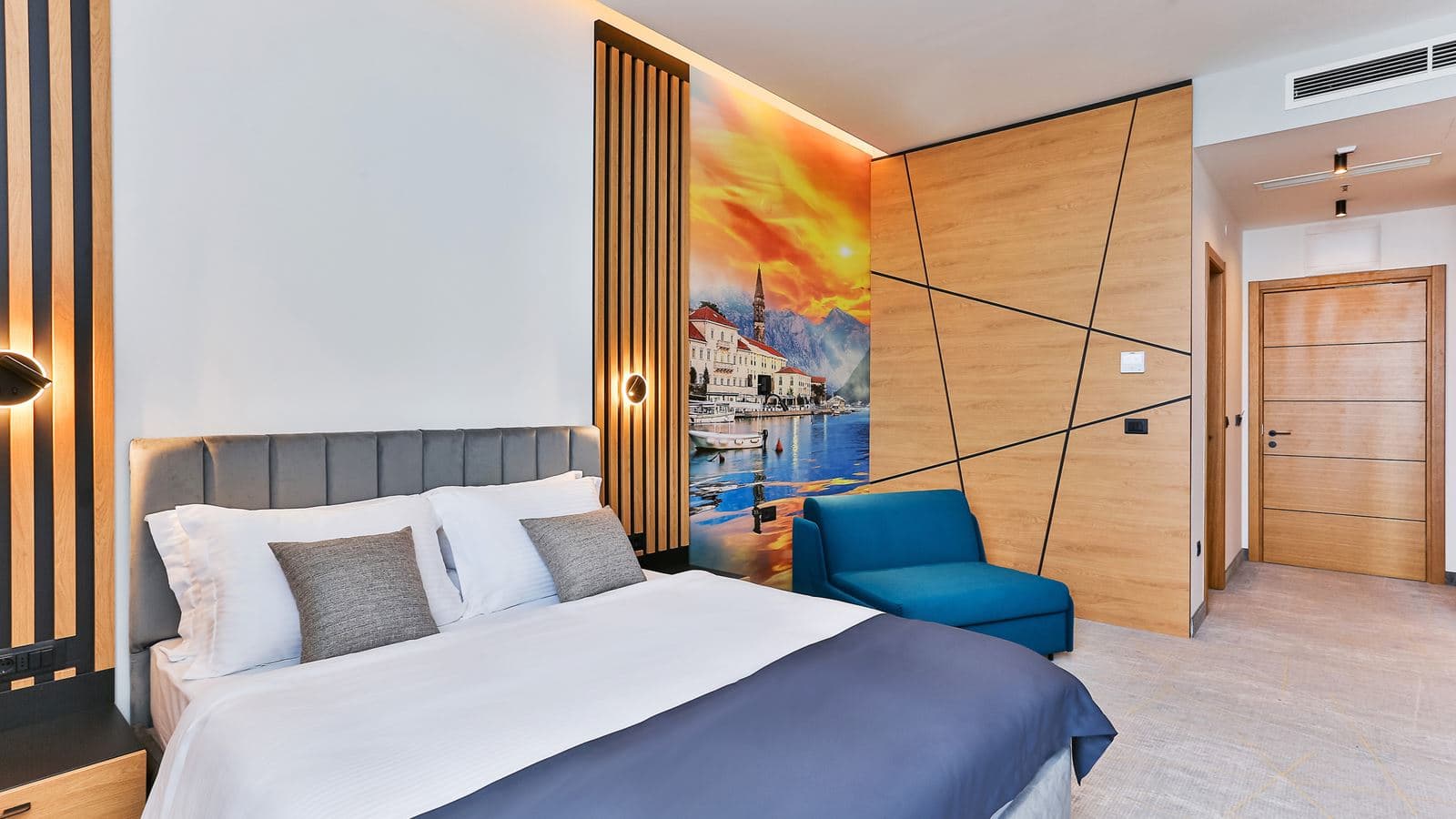 rooms-deluxe-double-room-with-extra-bed