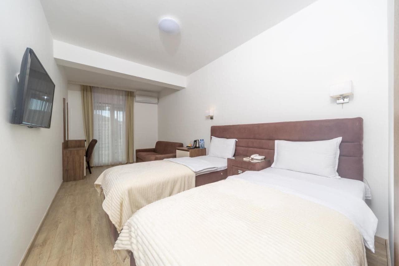 rooms-single-room