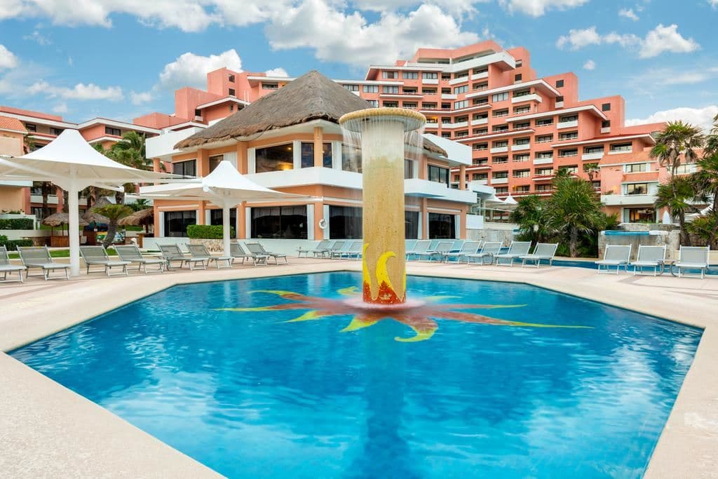 pools-outdoor-pool