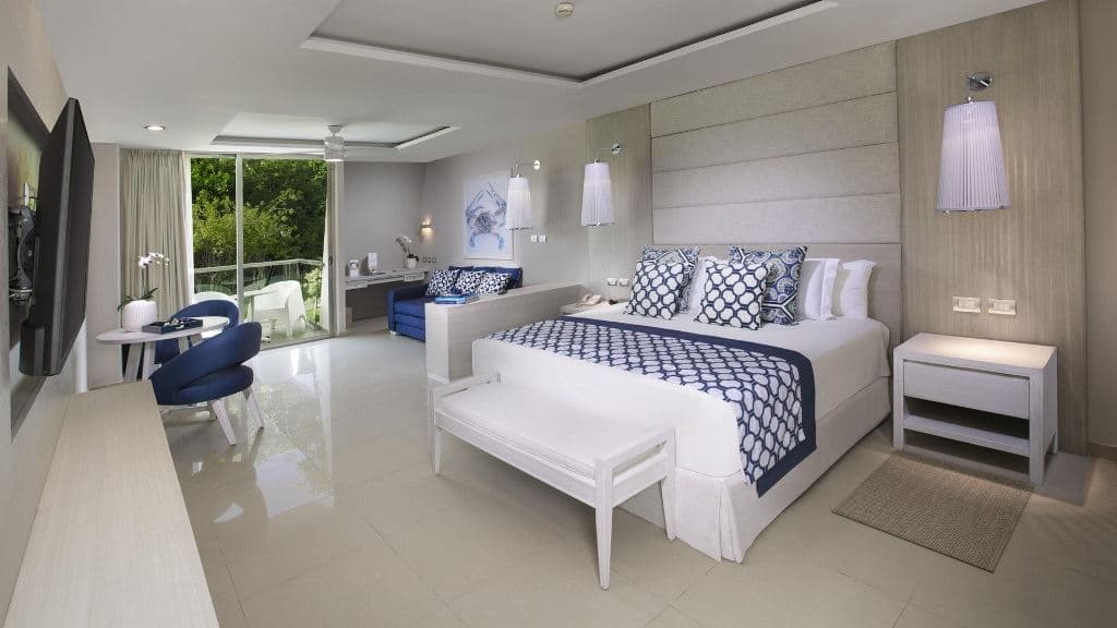 rooms-deluxe-junior-suite