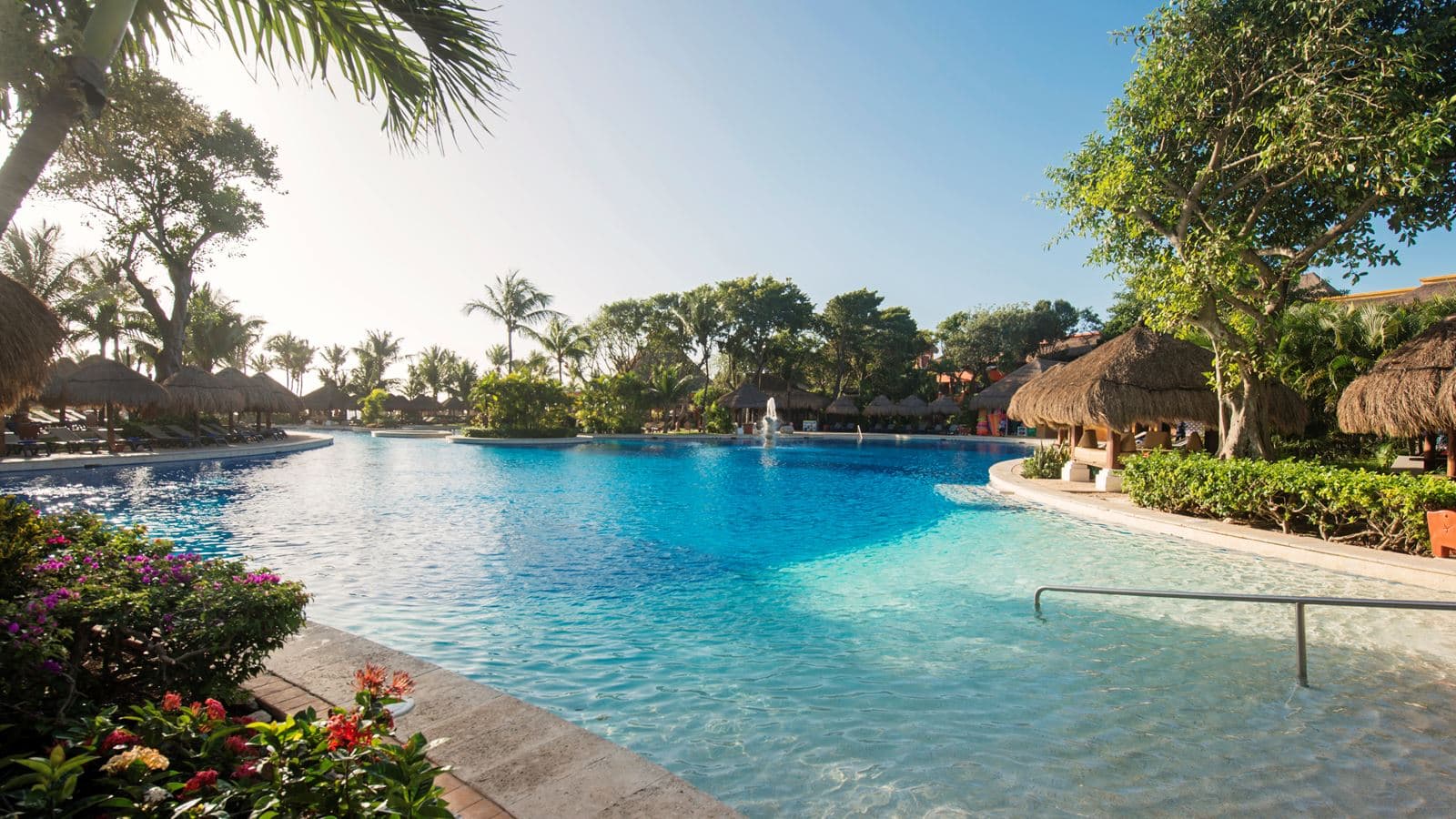pools-outdoor-pool