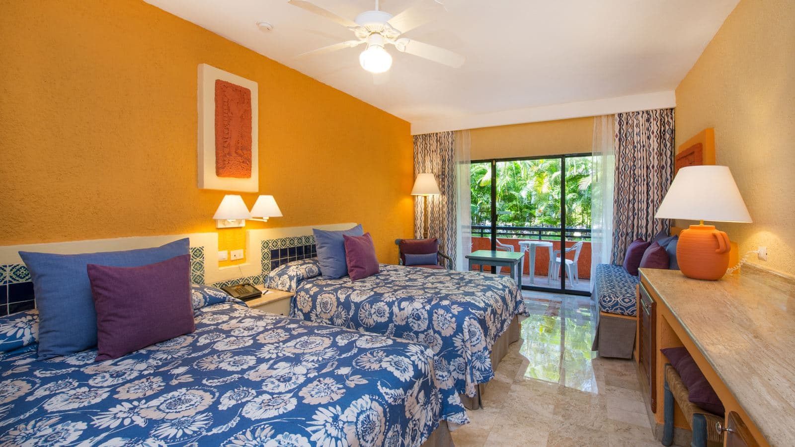 rooms-premium-room