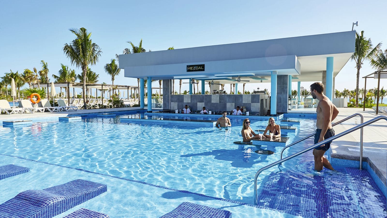 pools-outdoor-pool