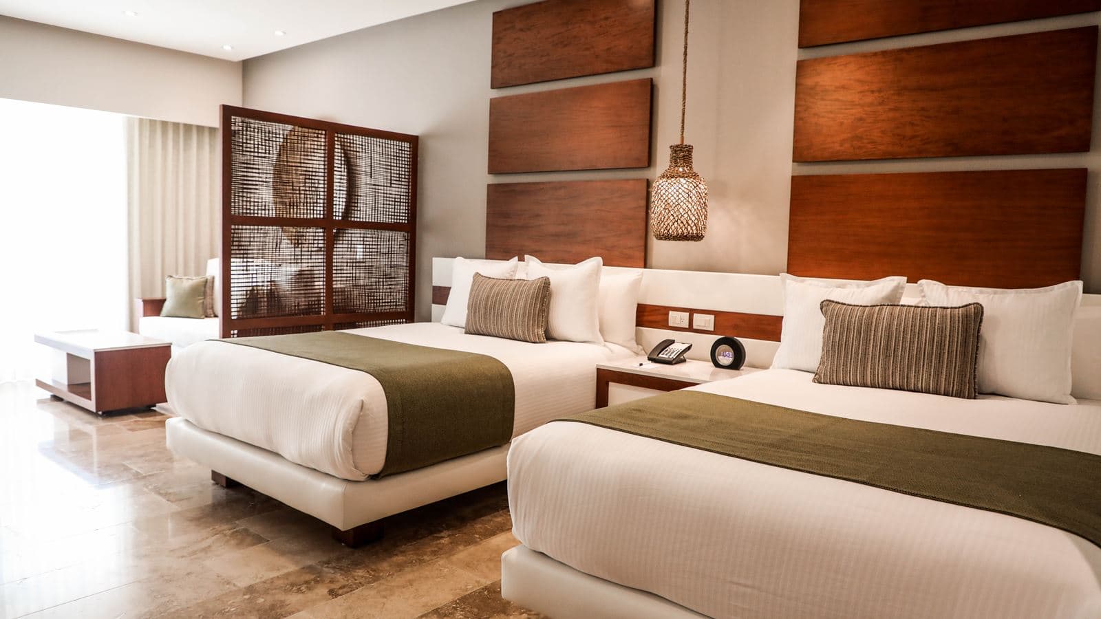 rooms-junior-suite