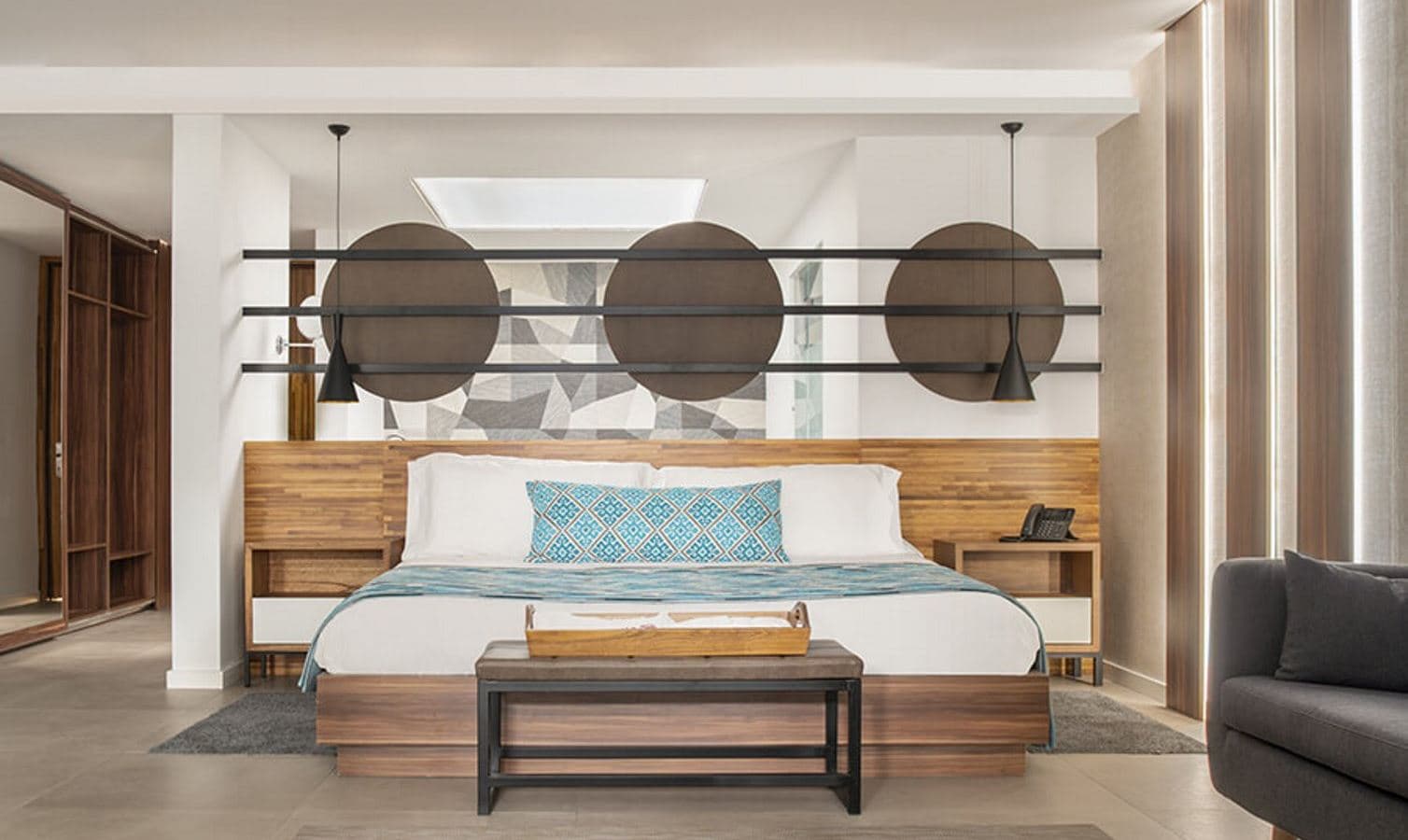 rooms-majestic-junior-suite-swim-up