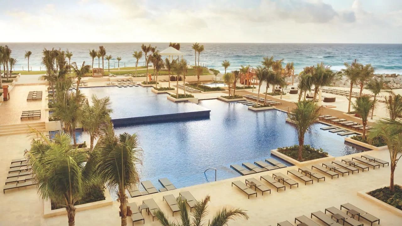 pools-outdoor-pool