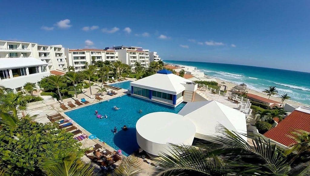pools-outdoor-pool